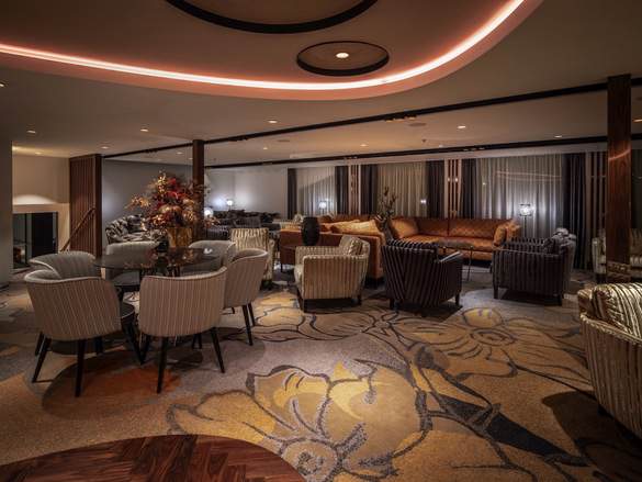 AmaWaterways AmaMagna Main Lounge.jpg